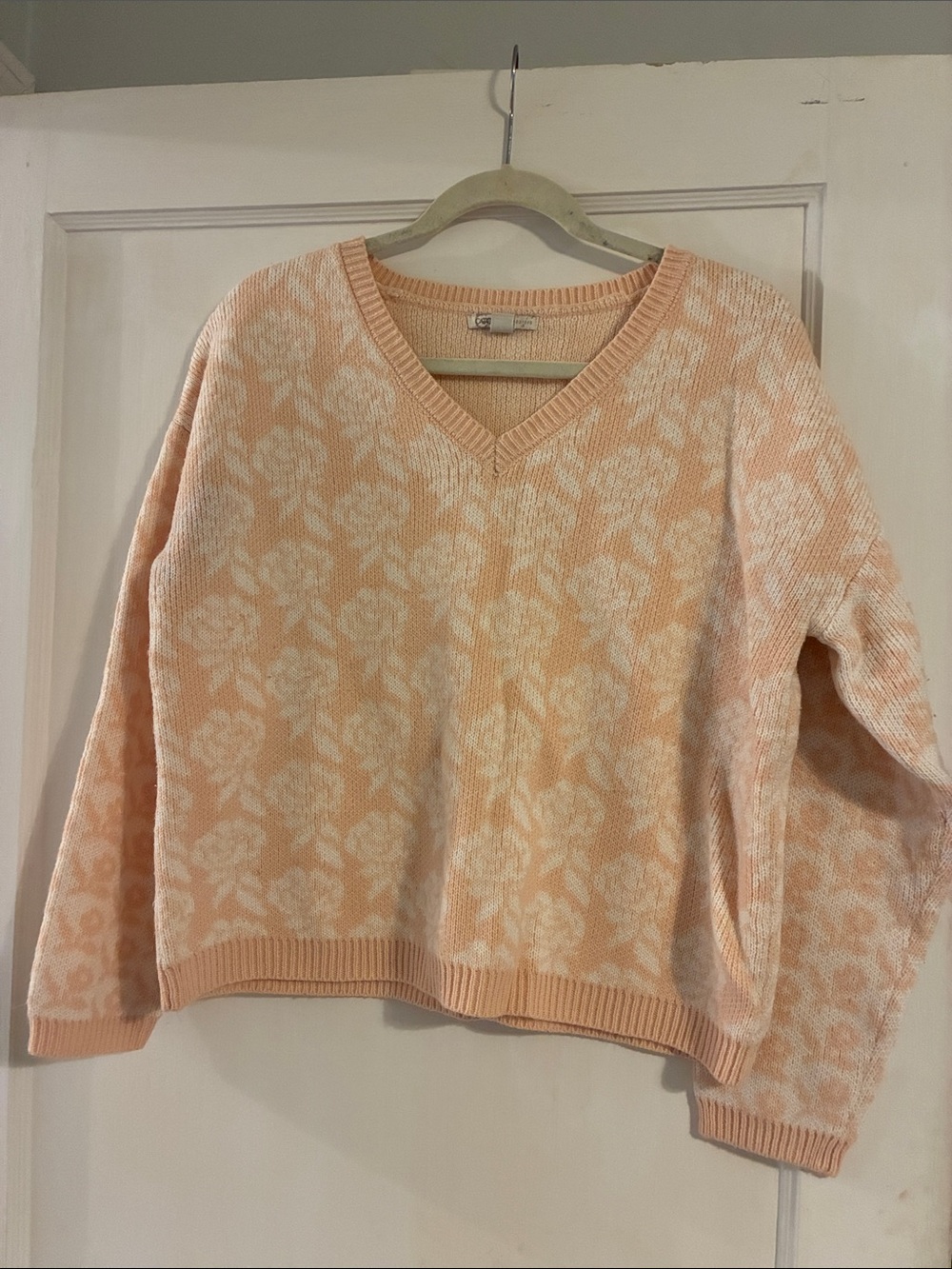 Cato Peach and Cream Floral V-Neck Sweater